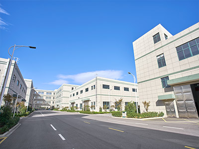 凯发在线平台第三厂区内景